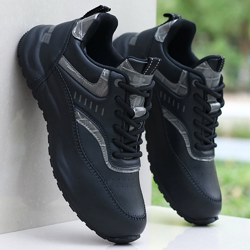 Leather surface waterproof sole sports shoes