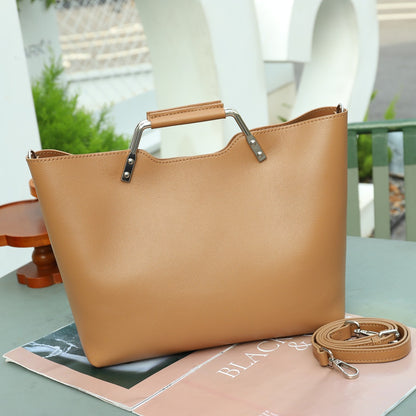 leather tote bag