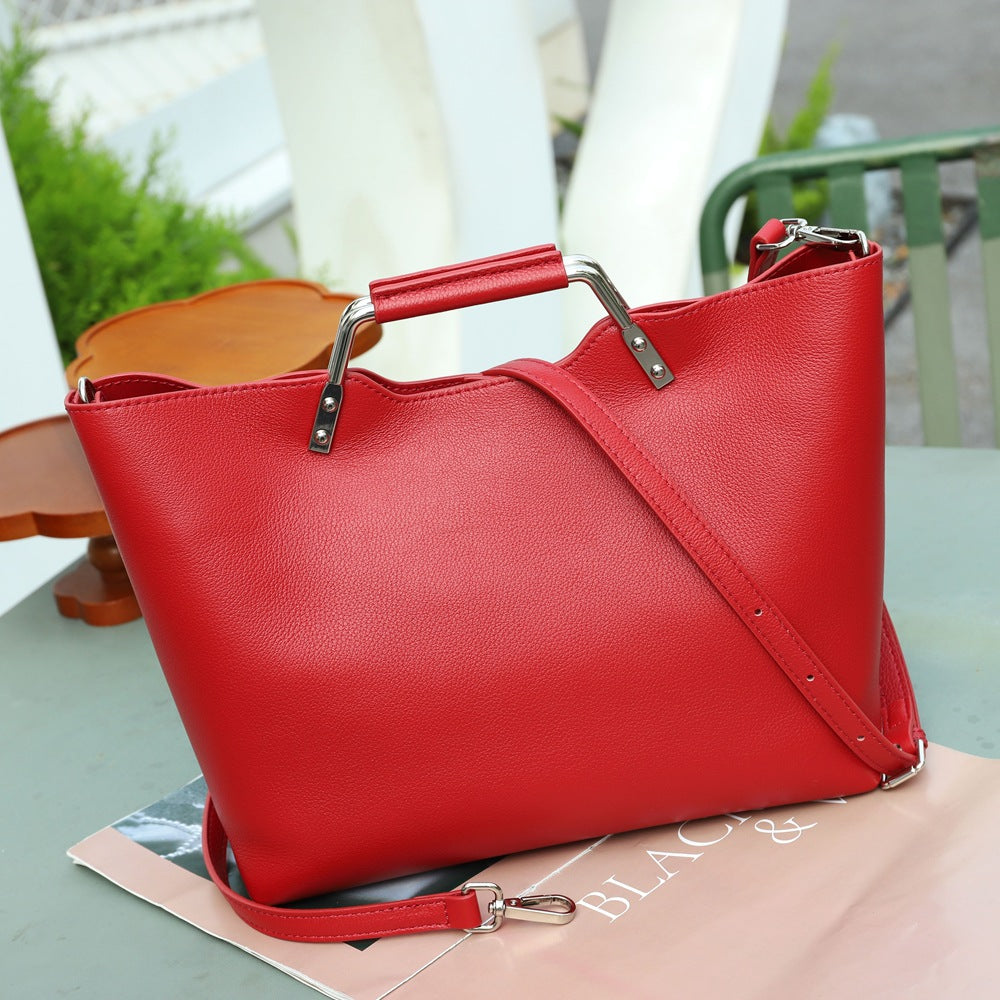 leather tote bag