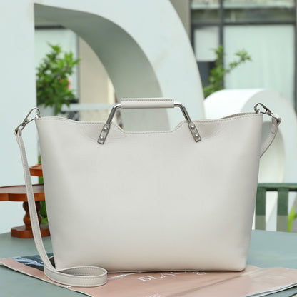 leather tote bag