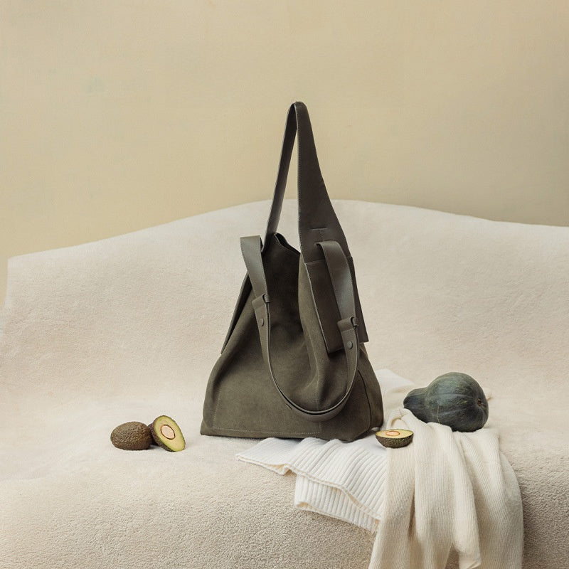 leather tote bag