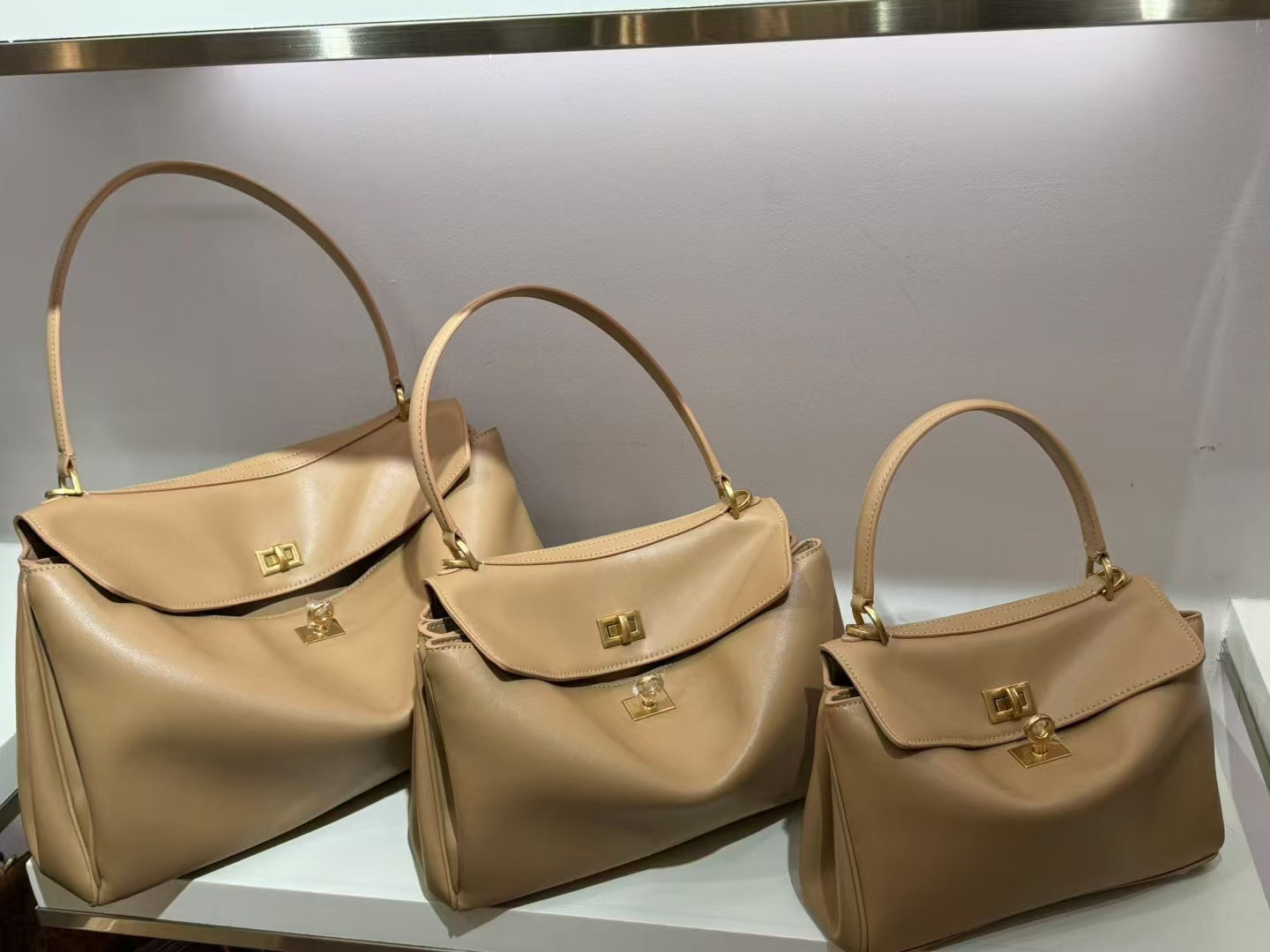 Leather tote bag
