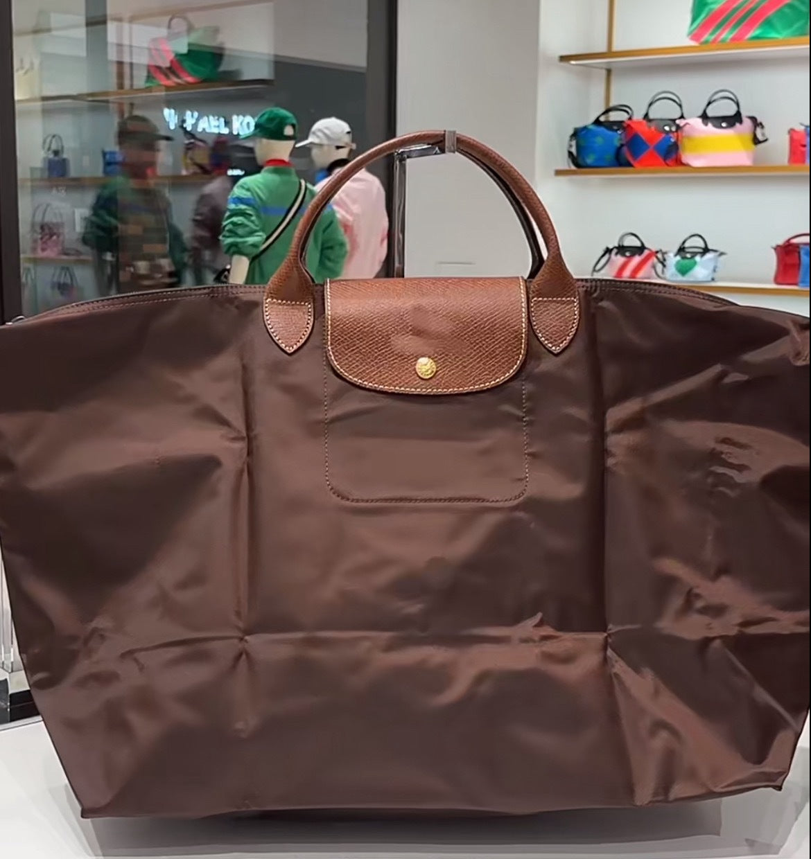 leather travel bag