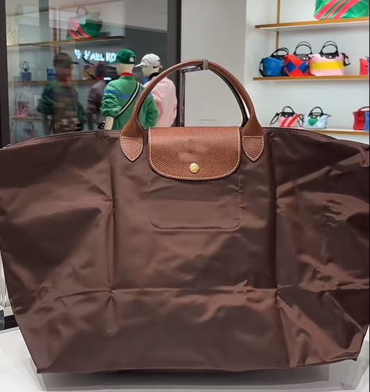 leather travel bag