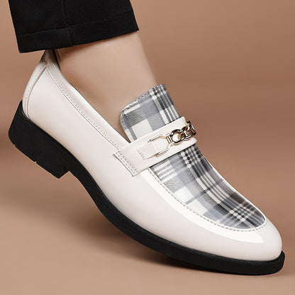 Leather upper shiny casual shoes