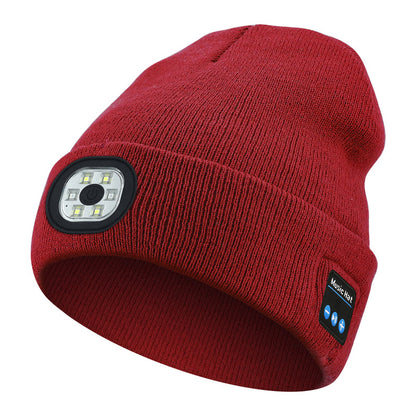 Led-illuminated knitted cap
