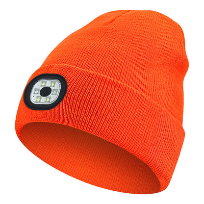 Led-illuminated knitted cap