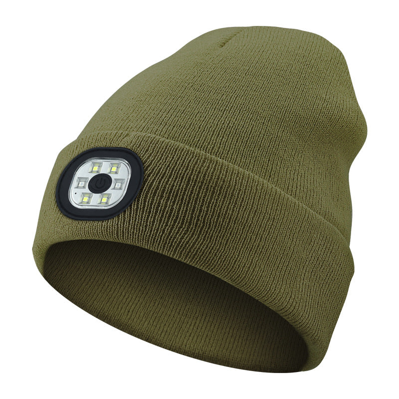 Led-illuminated knitted cap