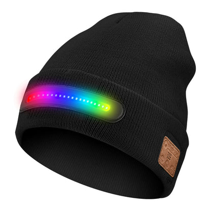 Led-illuminated knitted cap