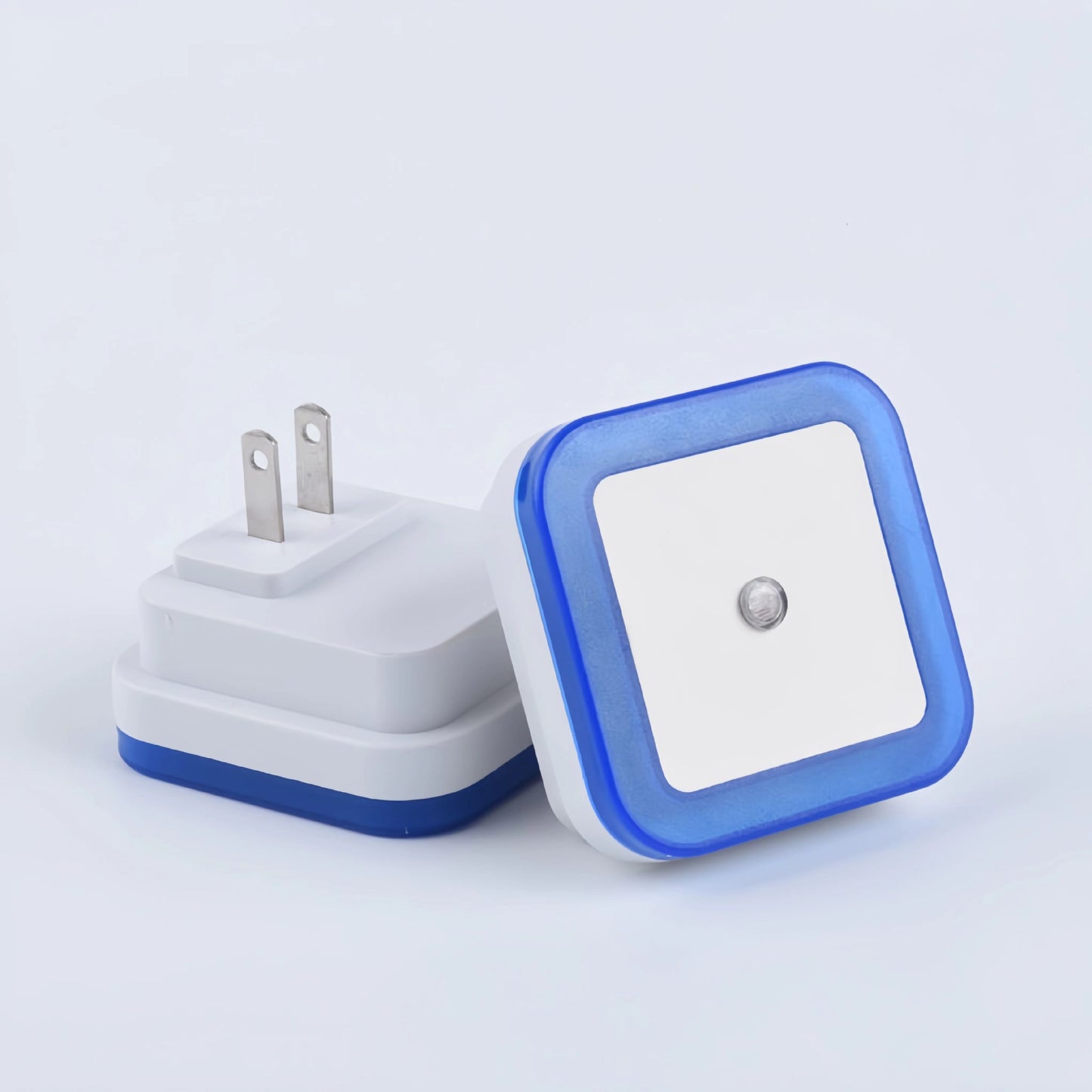 LED intelligent light-controlled lighting lamp