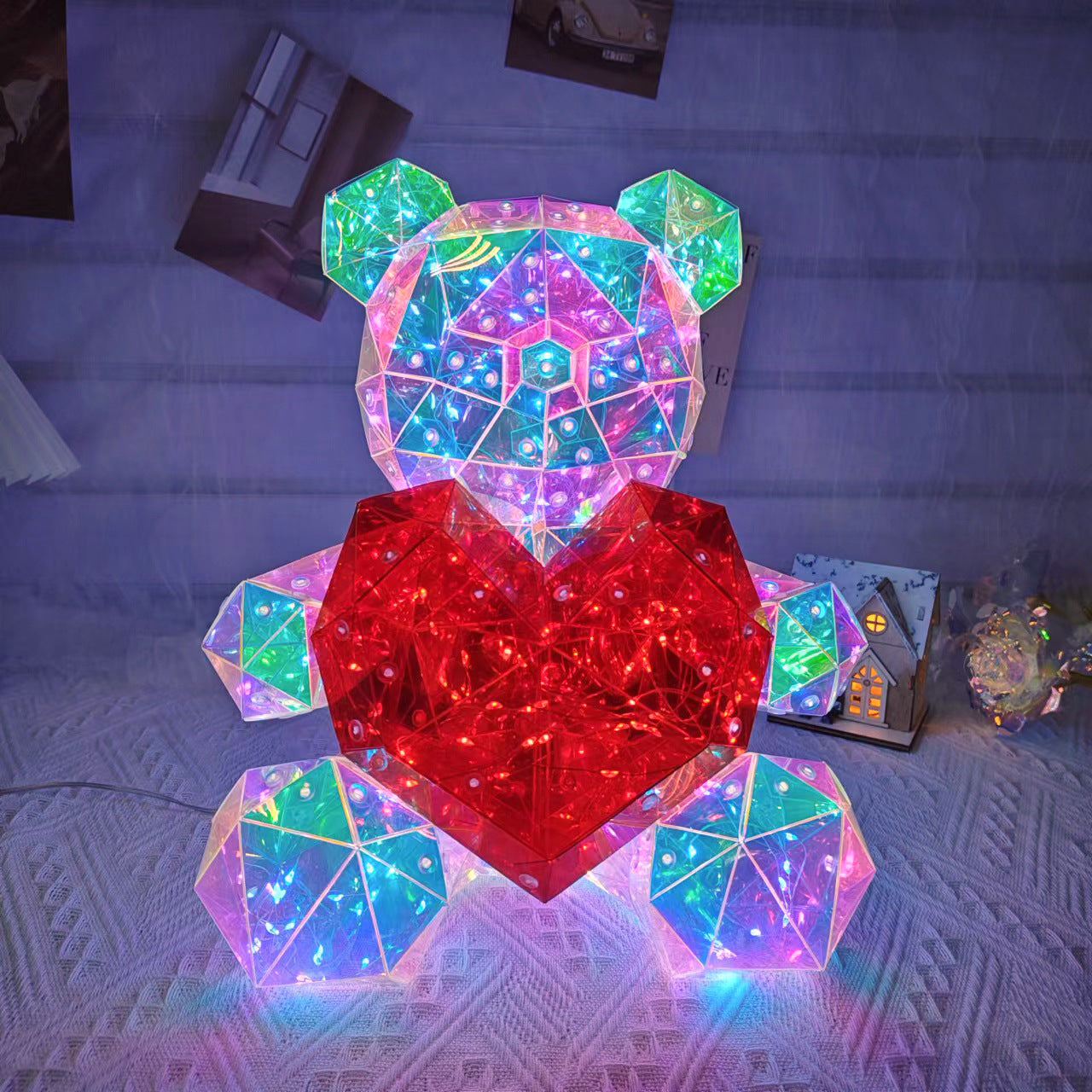 LED iridescent heart-shaped bear