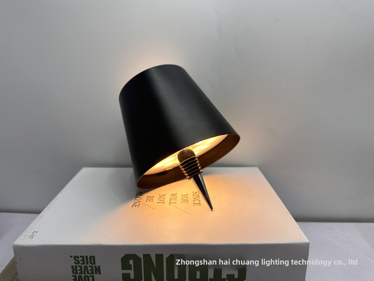 LED table lamp