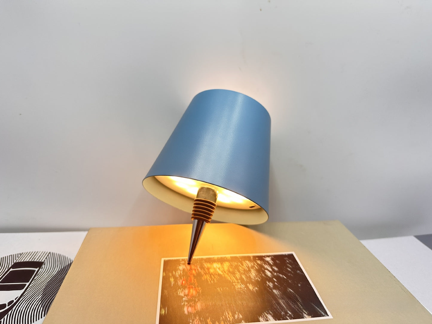 LED table lamp