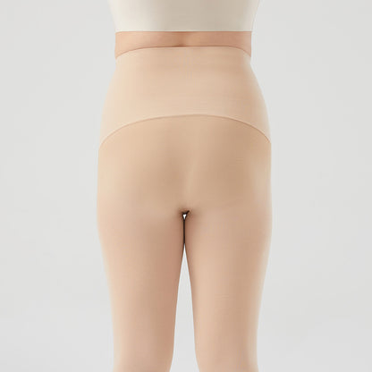 Leg-veiling item