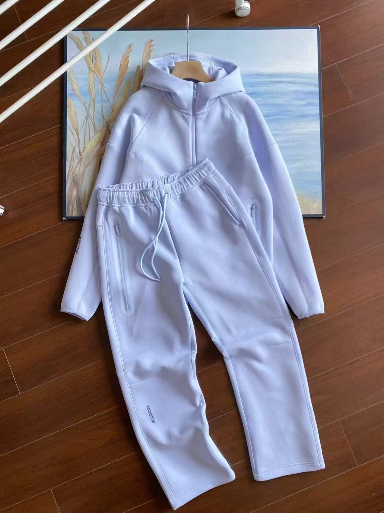 leisure suit