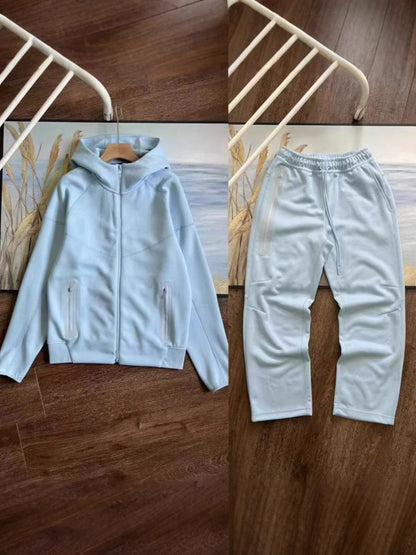 leisure suit
