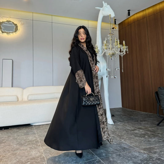 Leopard print fashionable robe
