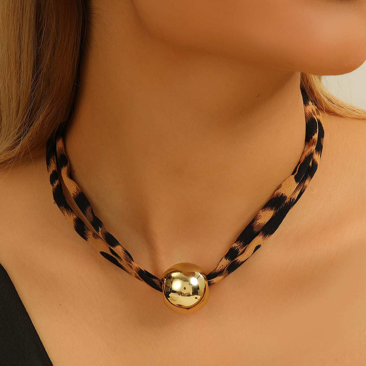 Leopard Print Flower Love necklace