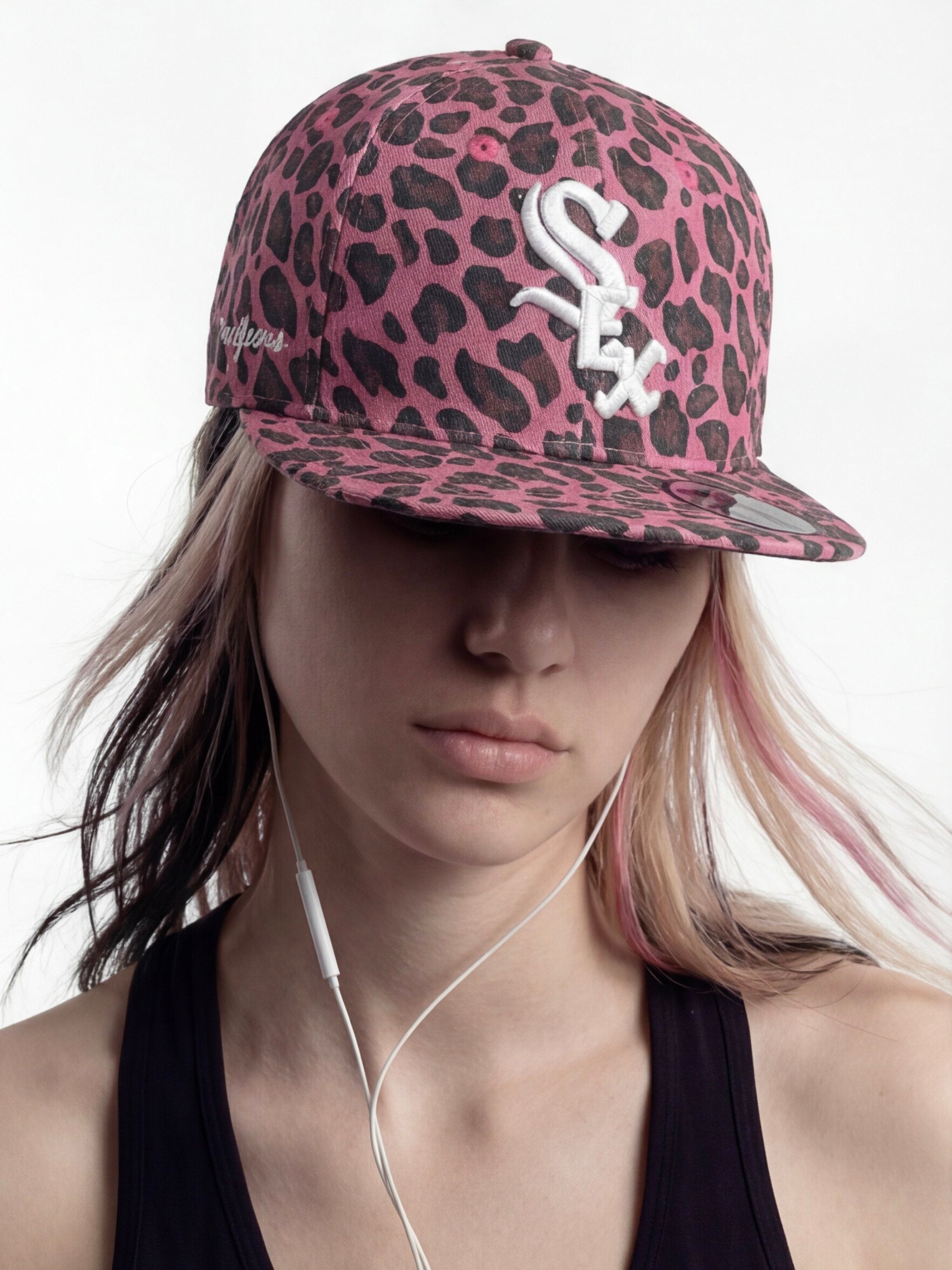 Leopard-print hat