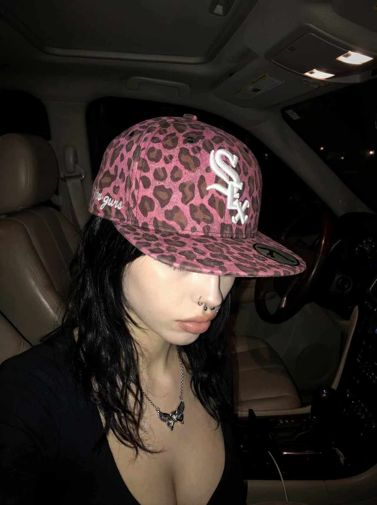 Leopard-print hat