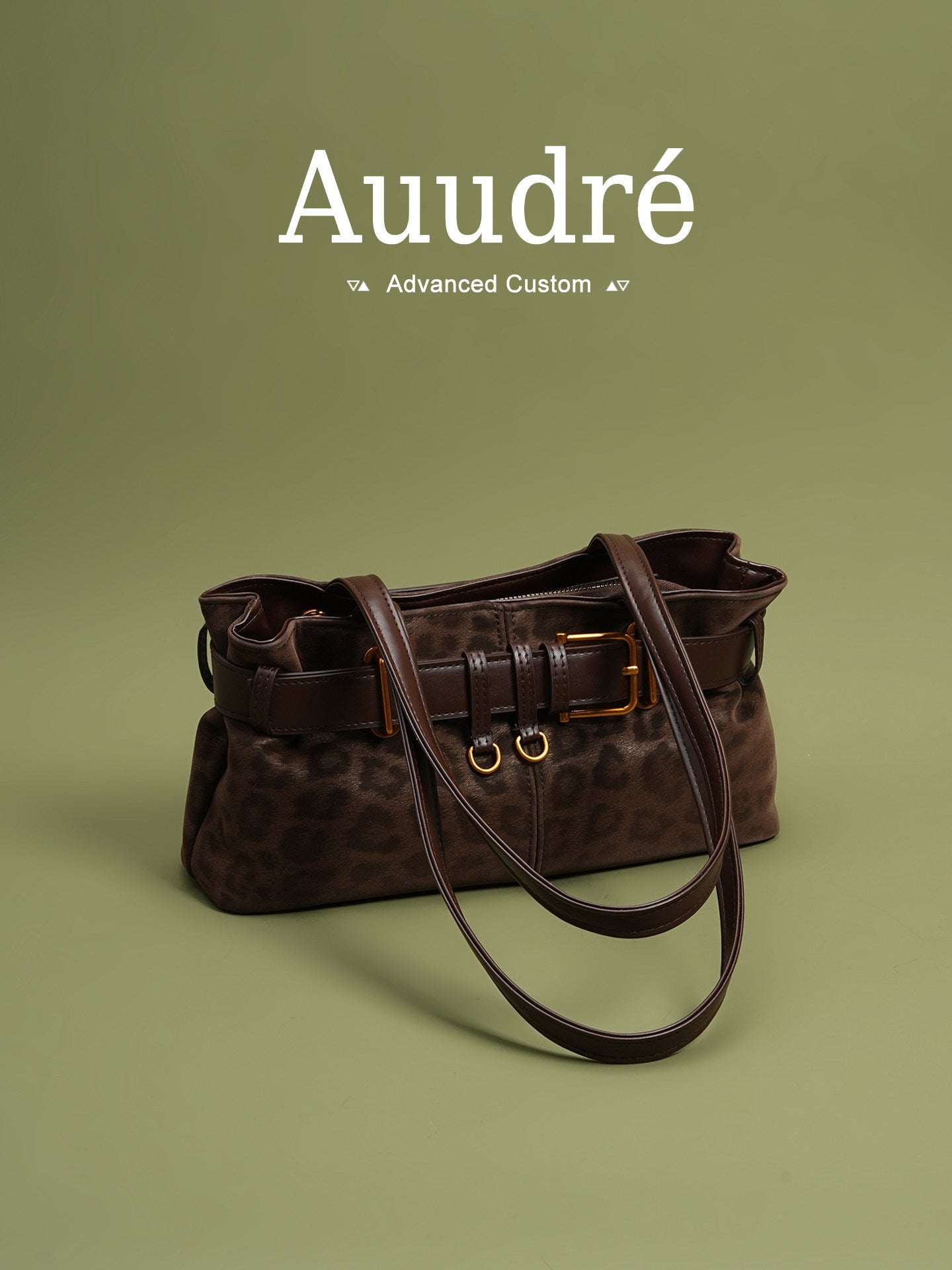Leopard print shoulder bag