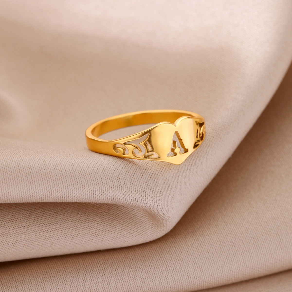 Letter Ring