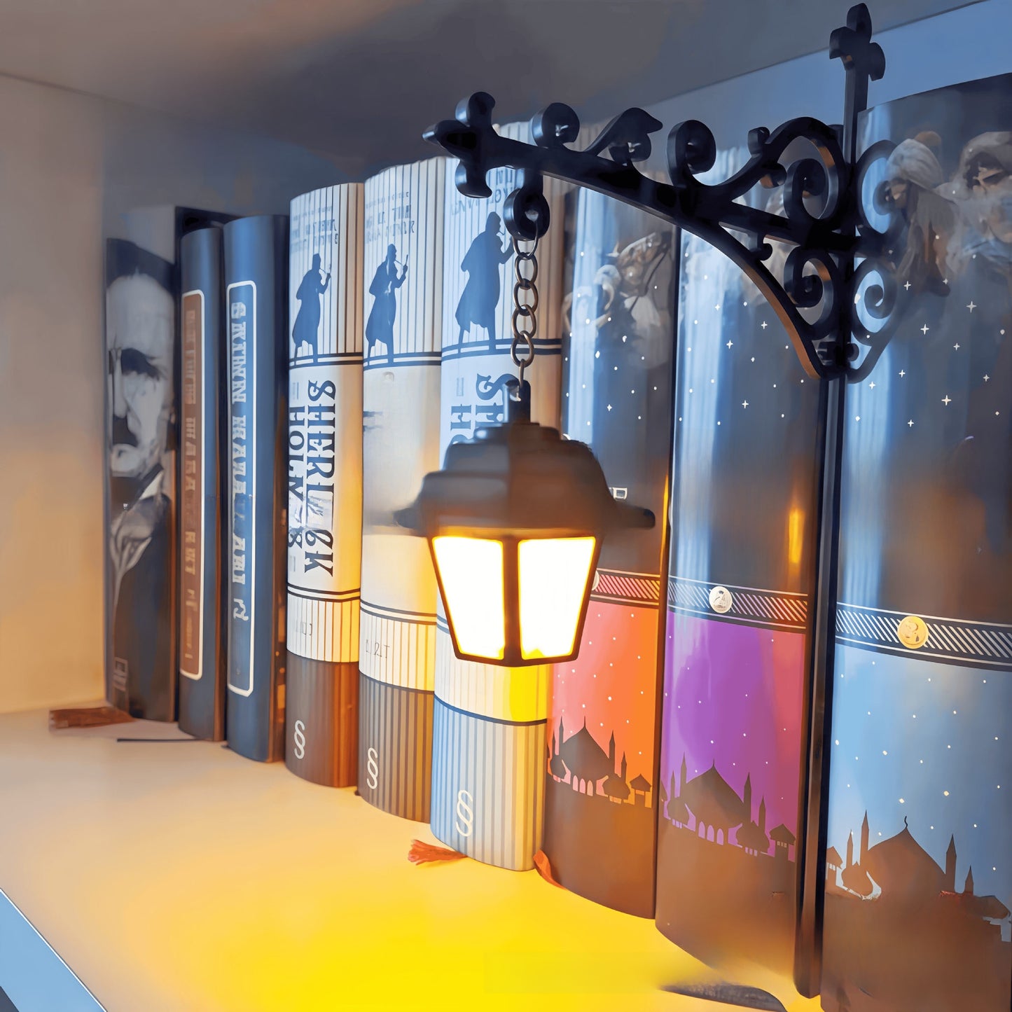 Library bookshelf lighting fixture