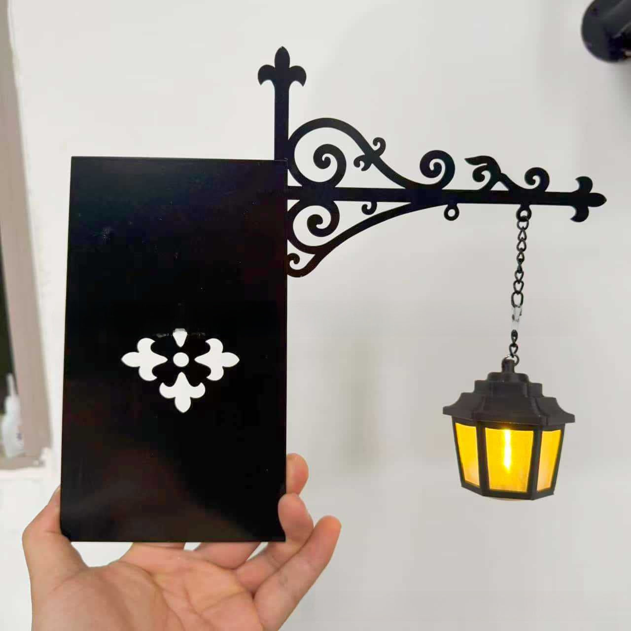 Library bookshelf lighting fixture