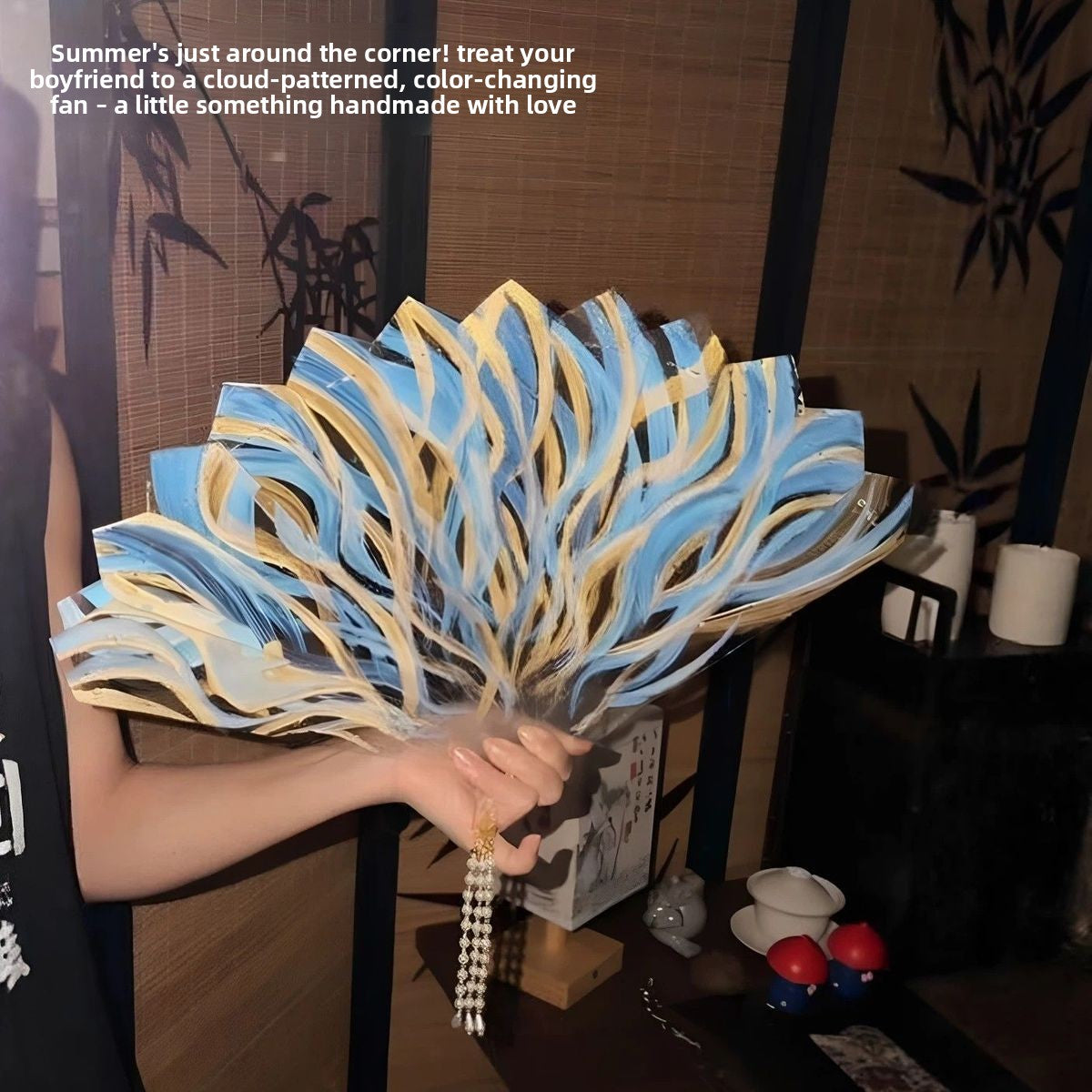 Light Changing Decorative Hand Fan