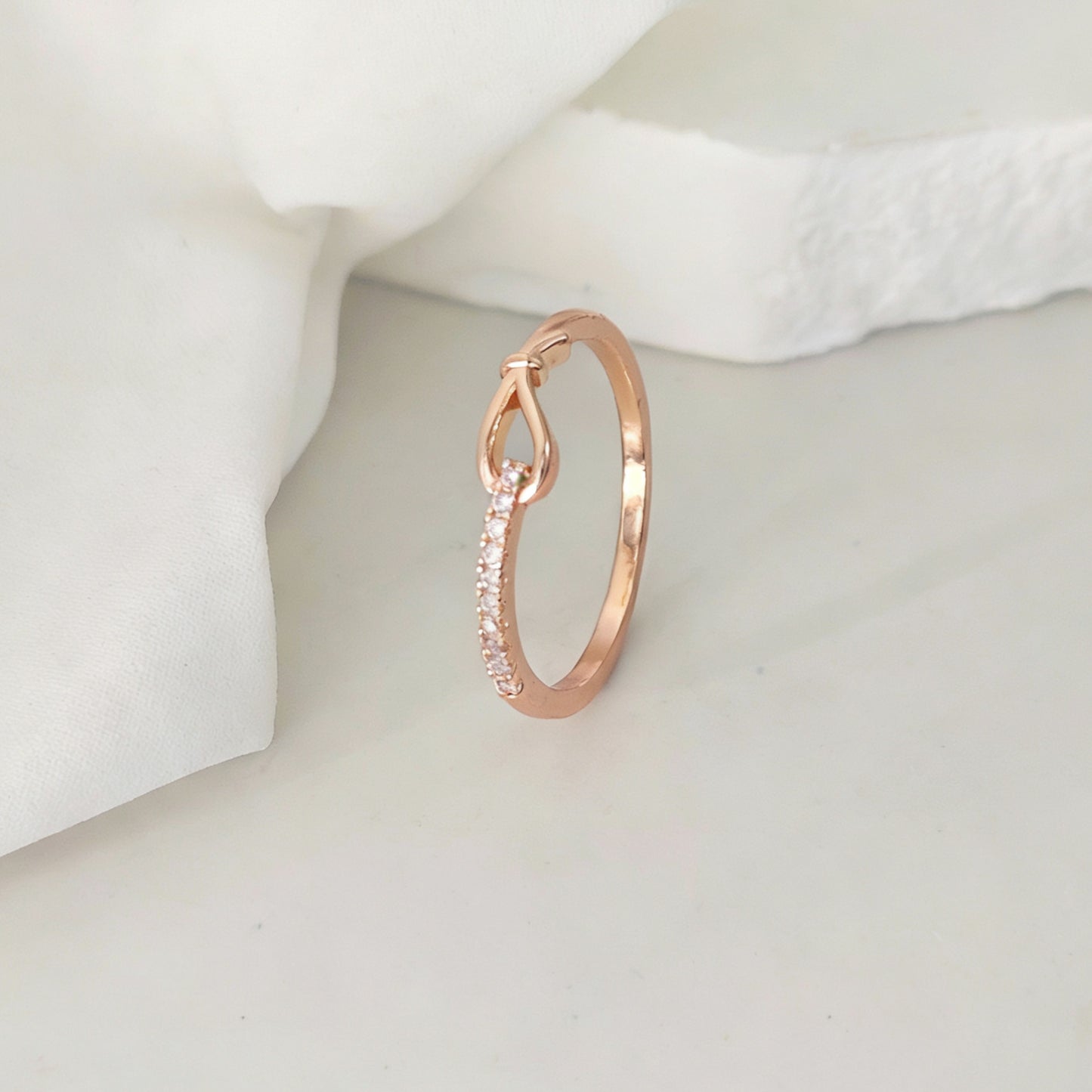 Light Luxury Fashion Rope Knot Ring for Women