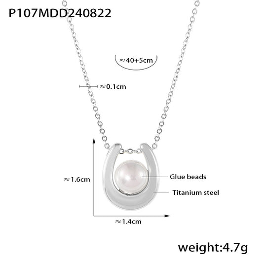 Light luxury pearl necklace