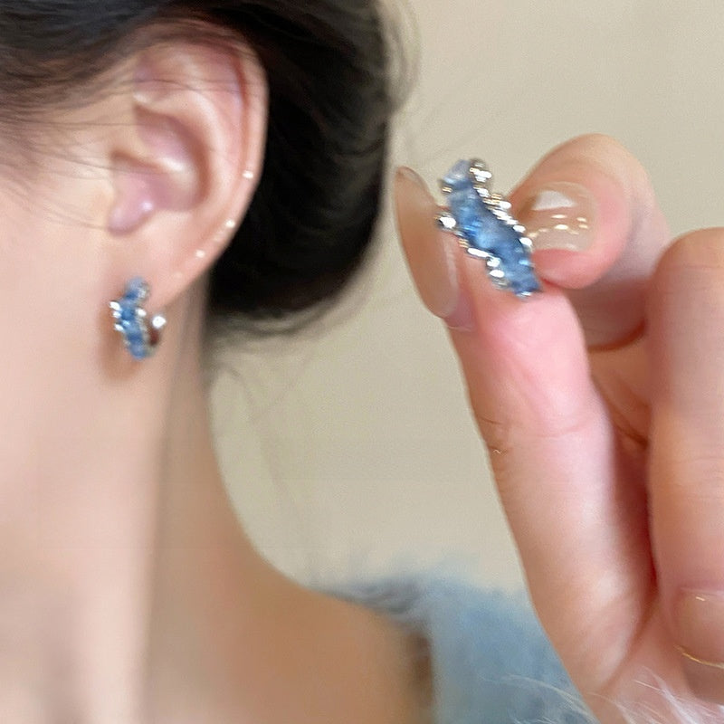Light luxury silver pearl earrings