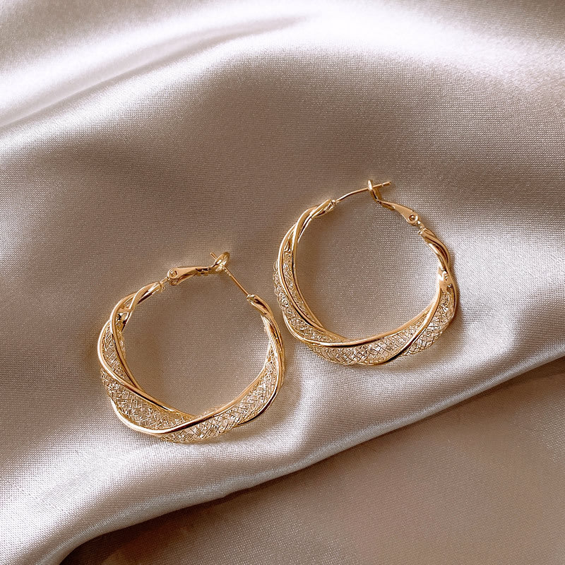 Light luxury silver pearl earrings