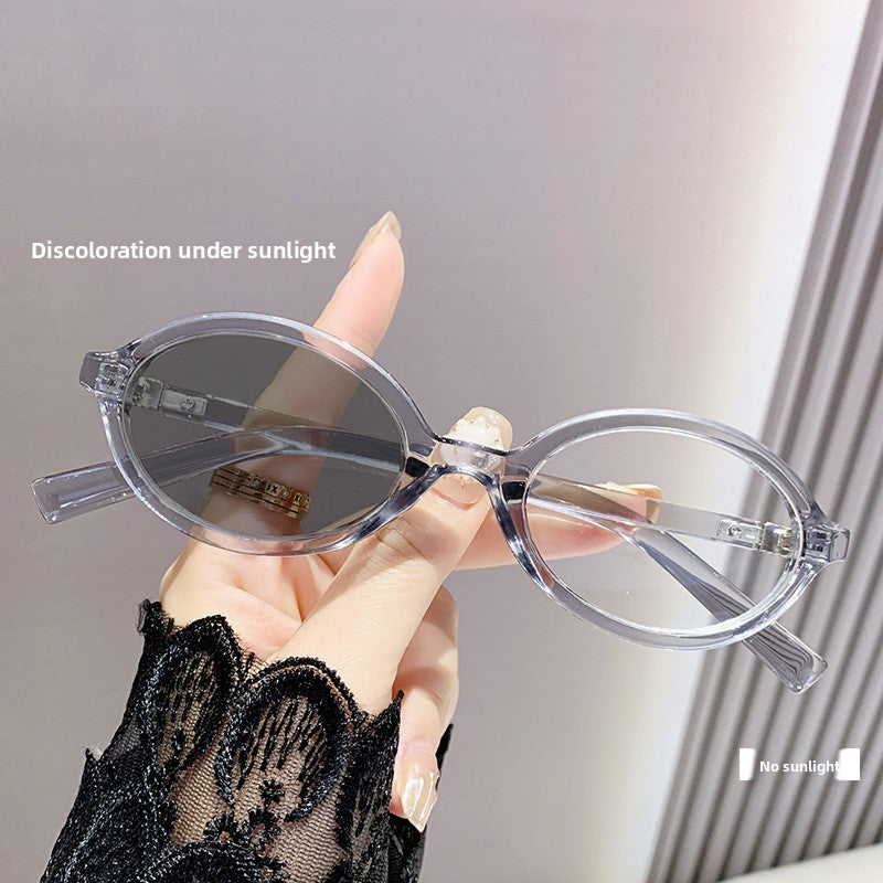 Light-sensitive color-changing nearsighted glasses with blue light protection