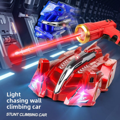 Light-tracking climbing vehicle