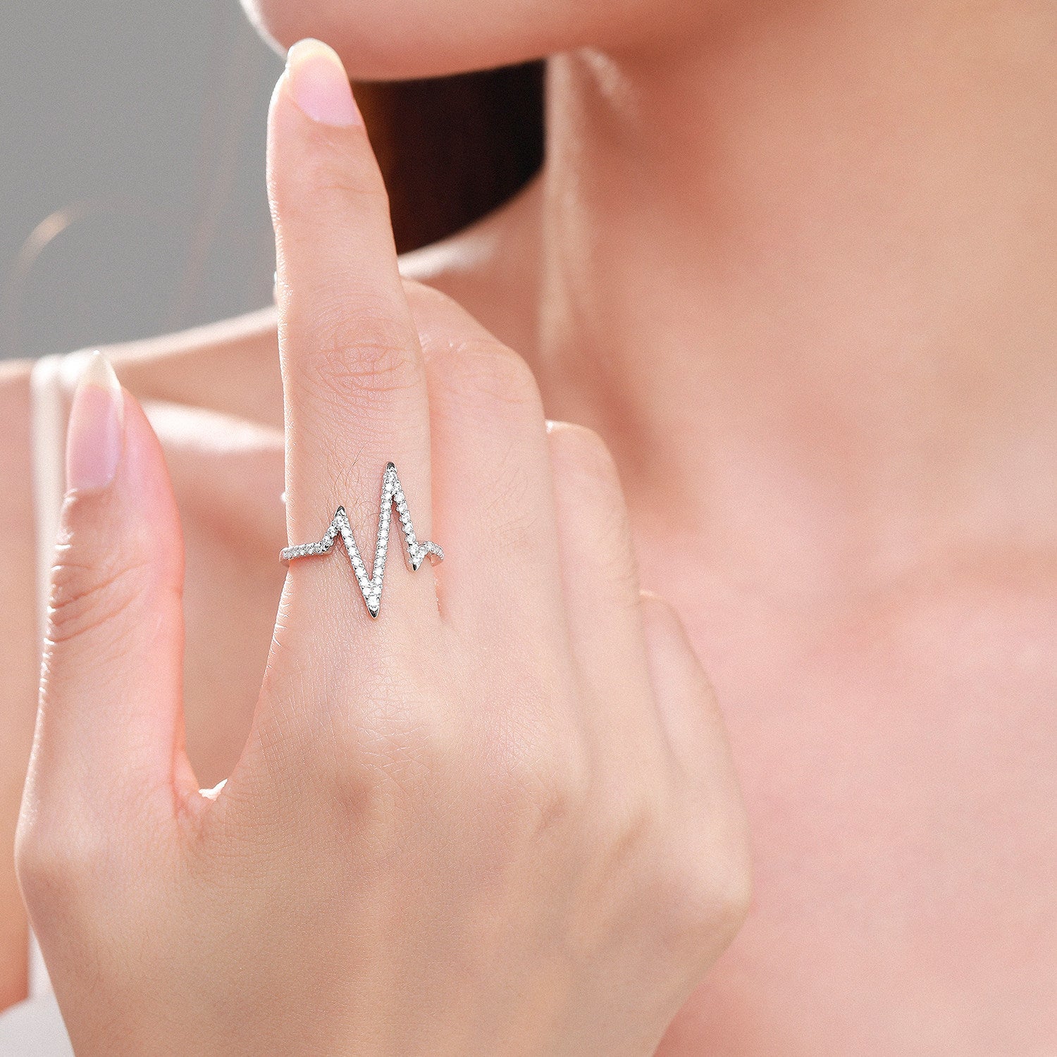 Lightning Diamond Ring
