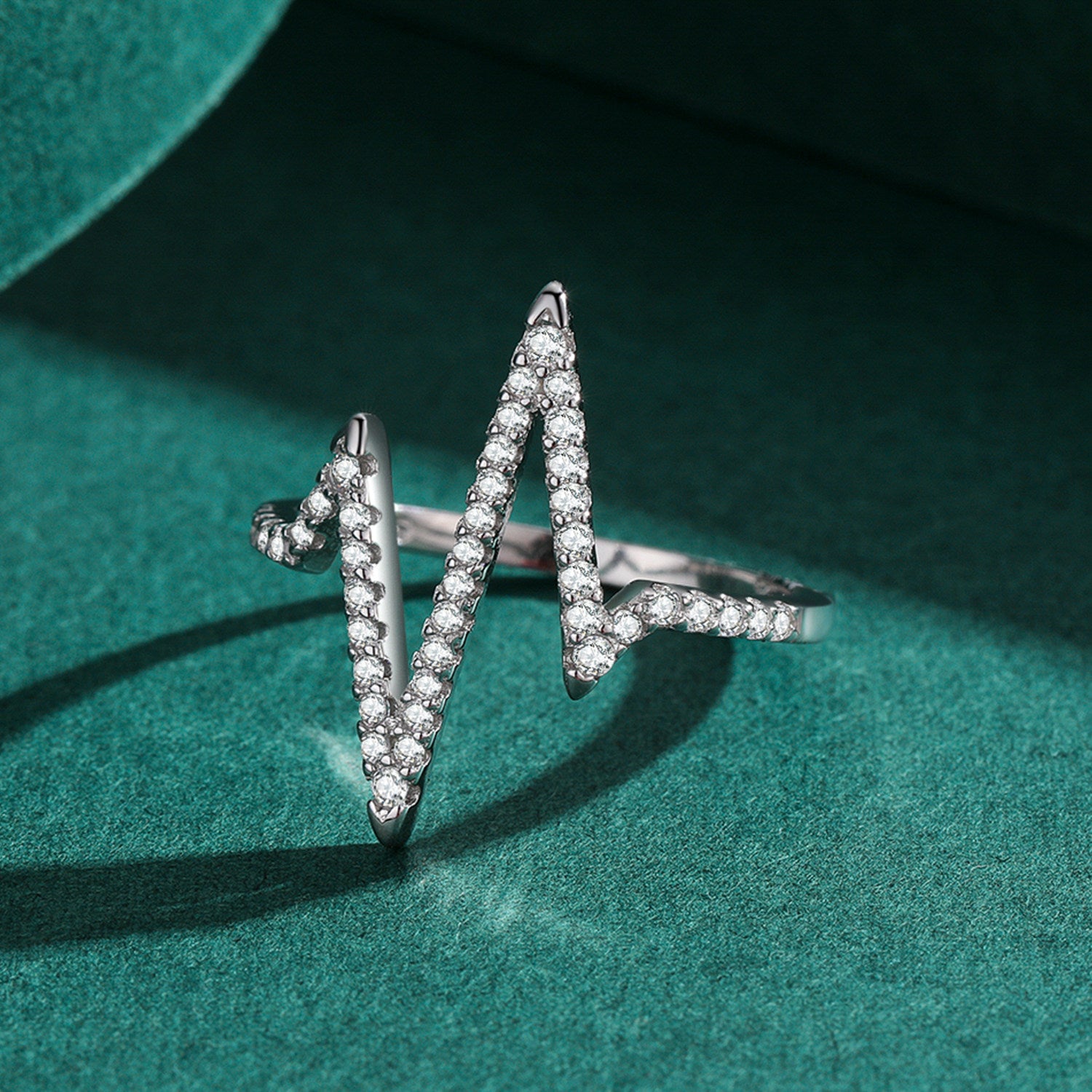 Lightning Diamond Ring