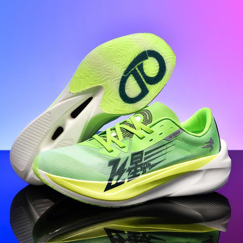 Lightweight Carbon Plate Running Shoes
