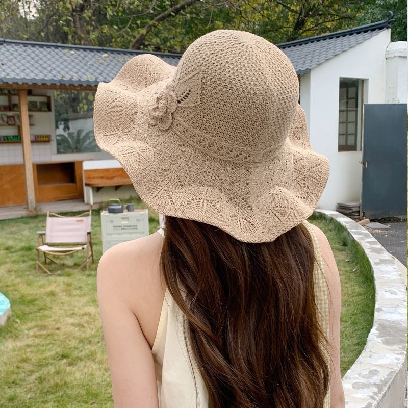 Lightweight Foldable Wide Brim Straw Sun Hat