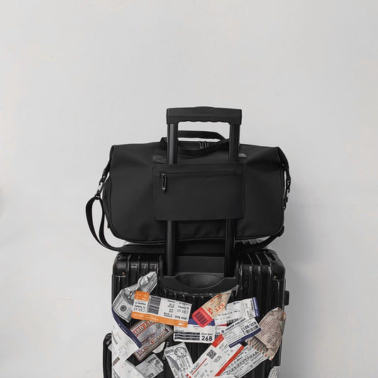 Lightweight Waterproof Travel Bag with Wet-Dry Separation
