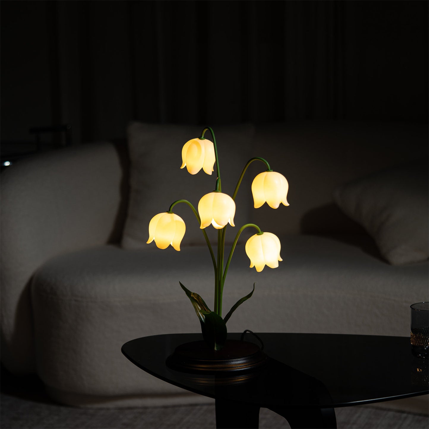 Lily of the Valley Table Lamp with Remote Control