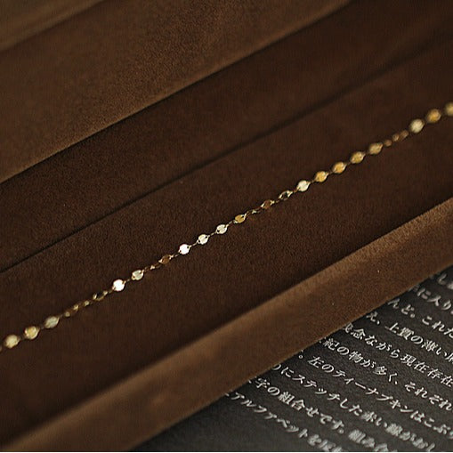 Lip-kiss letter bracelet