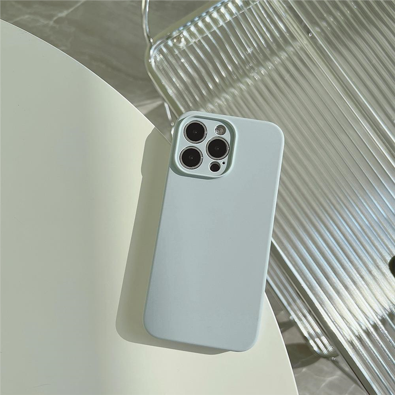 Liquid silicone phone case
