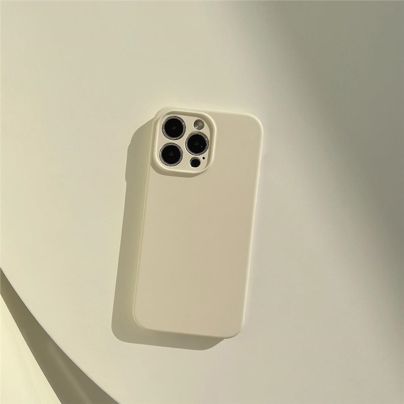 Liquid silicone phone case
