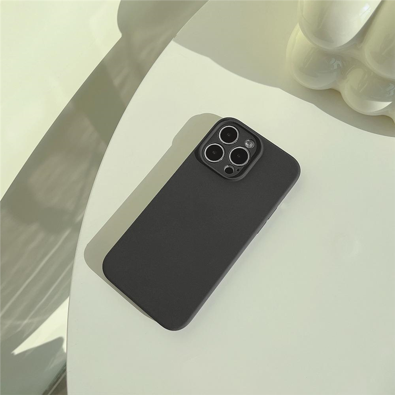 Liquid silicone phone case