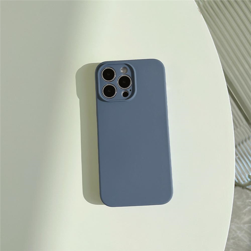 Liquid silicone phone case
