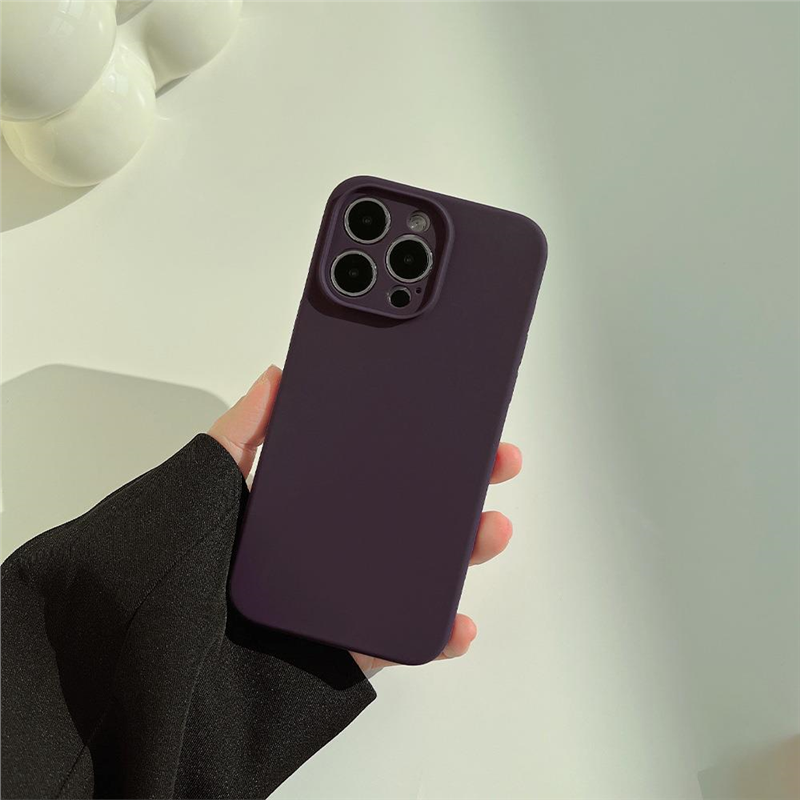 Liquid silicone phone case