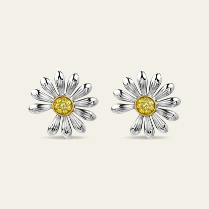 Little daisy earrings