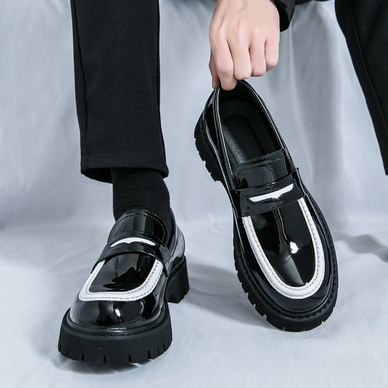 Loafers with thick soles and shafts