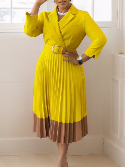 Long dress with a suit collar